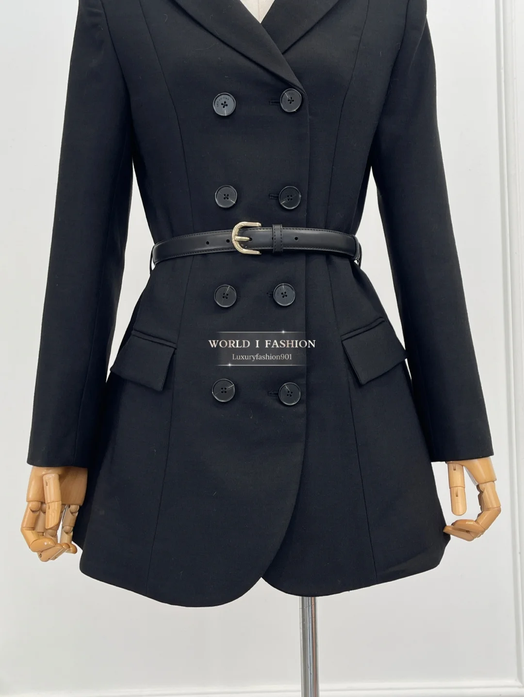 2025, nieuw ontwerp, zwarte reversjas met lange mouwen en tops