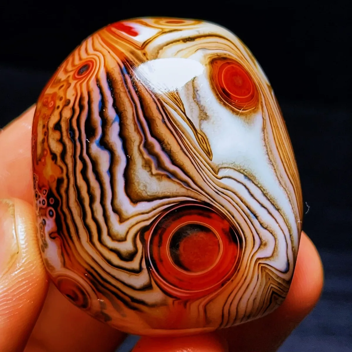 Colorful Pattern Banded Agate Palm Stone, Tumbled Polished, Decor Stone, Jewelry Making, Natural Stone, Crystal Collection