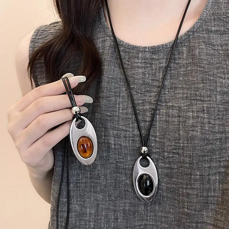 Y2K Cross Pendant Necklace Women's Autumn And Winter Simple Fashion Metal Pendant Long Sweater Chain
