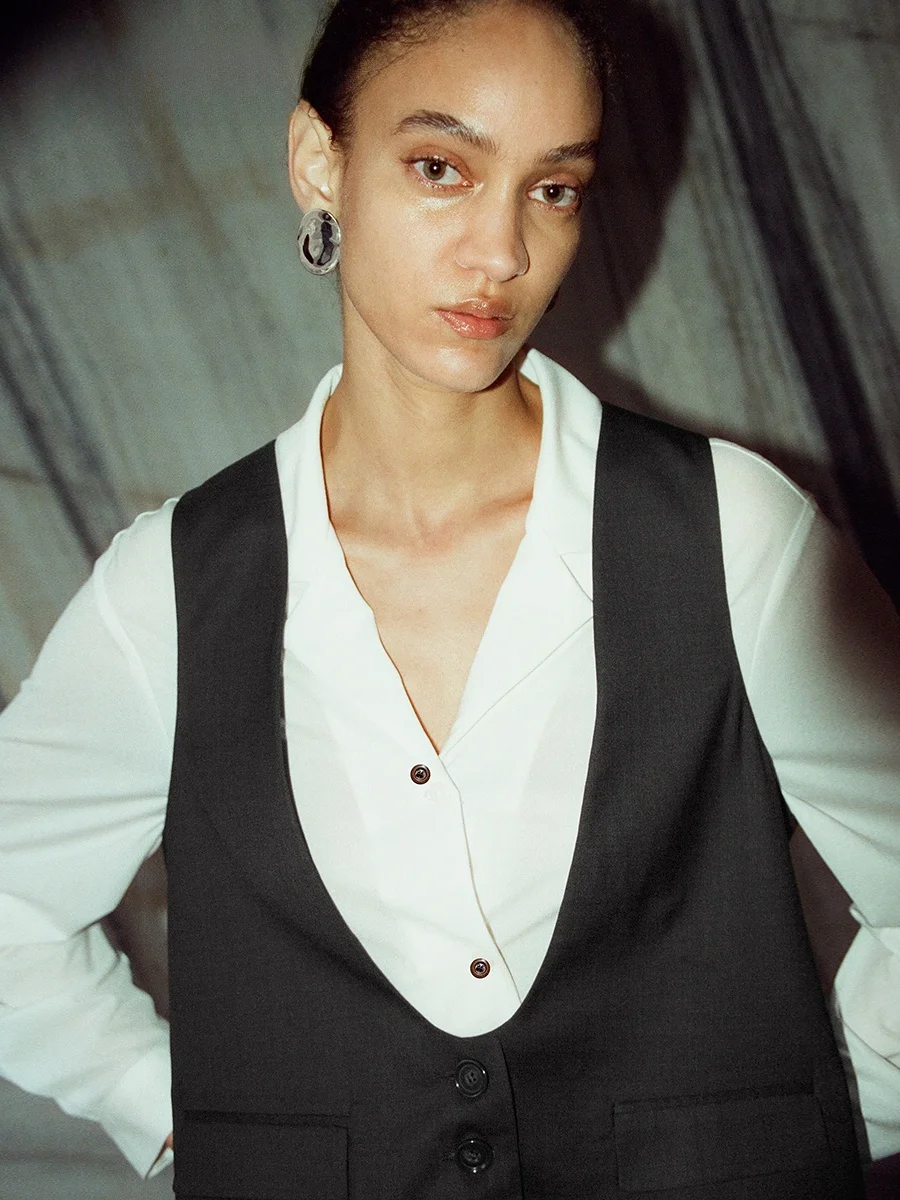 

Faionable Sexy Svel Vest Top Women's Sle Versatile Honki Enduri2025 Summer New Arrival U-Ne ort Length Polyeste...