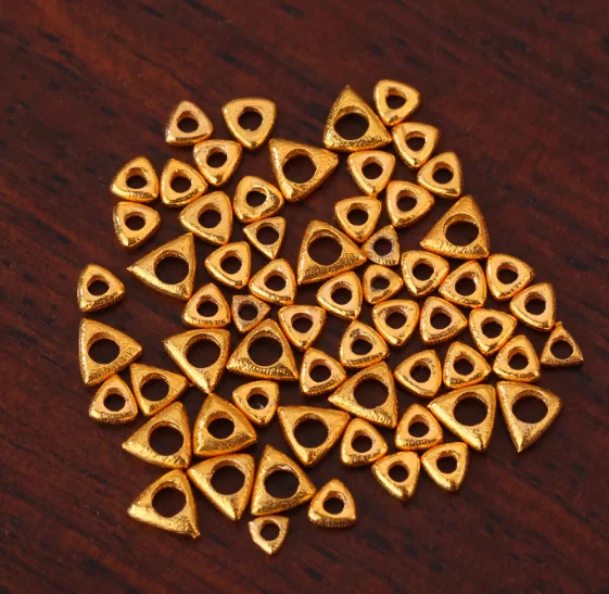 18k loose beads triangle stoppers for jewelry matt surface karat gold spacers 2mm-3mm