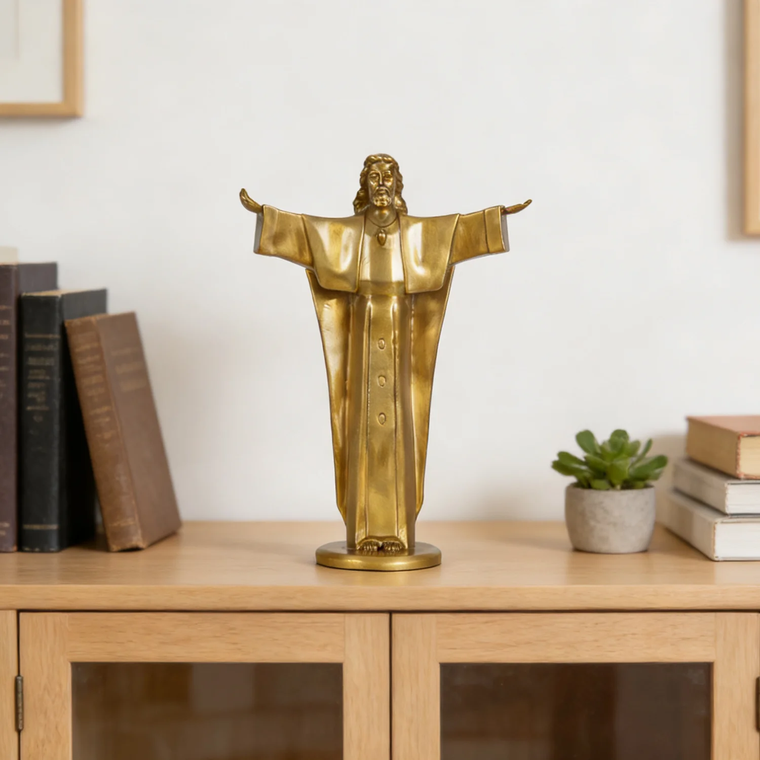 Jesus Christ The Redeemer Statue Figurine Gold Brass Material Inspirational Sculpture Christian Home Decoration Collection