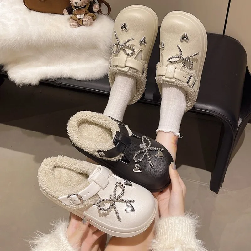 

Winter Womens Classic Fur Lined Platform Clogs Slip On Platform Sandals with Charms Slide Garden Shoes Lady Wedge Clogs Mules 41