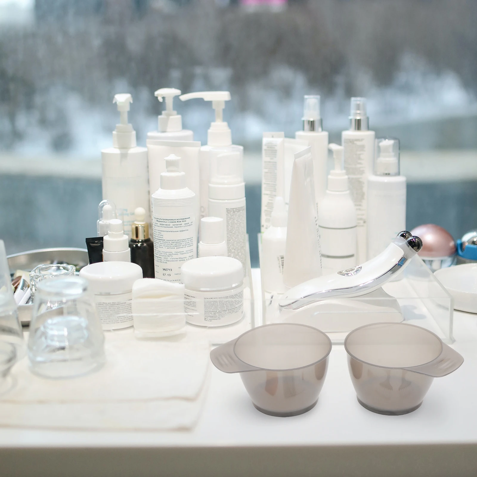 

2Pcs Hairdressing Tinting Bowls Plastic Mixing Bowls Brown Gray Salon DIY Hair Dye Tools Hair Coloring Bowl Set