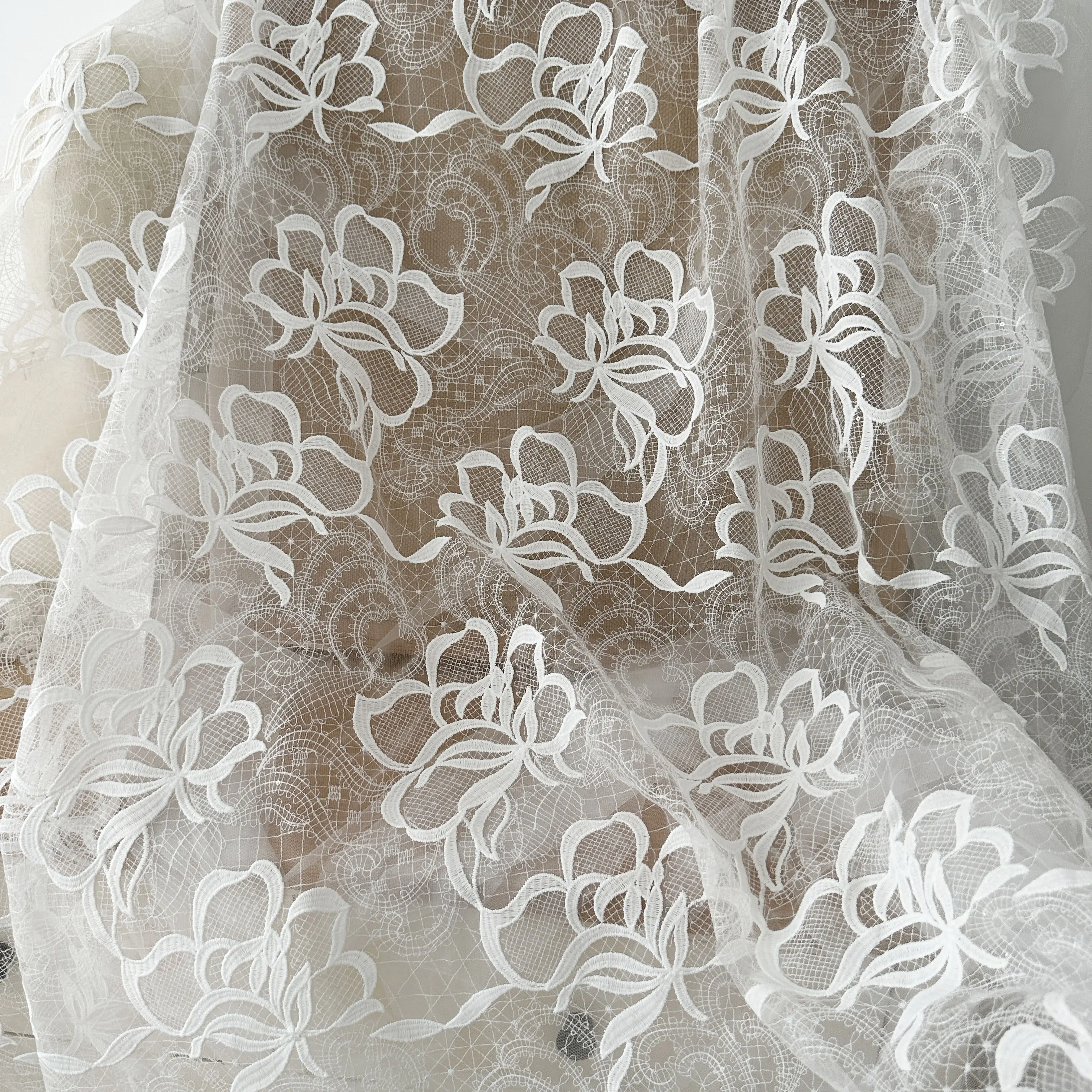 Exquisite Sequin Milk Silk Fishing Line Lace Fabric High - End Customized Wedding Dresses Hanfu Lace Accessories Veil