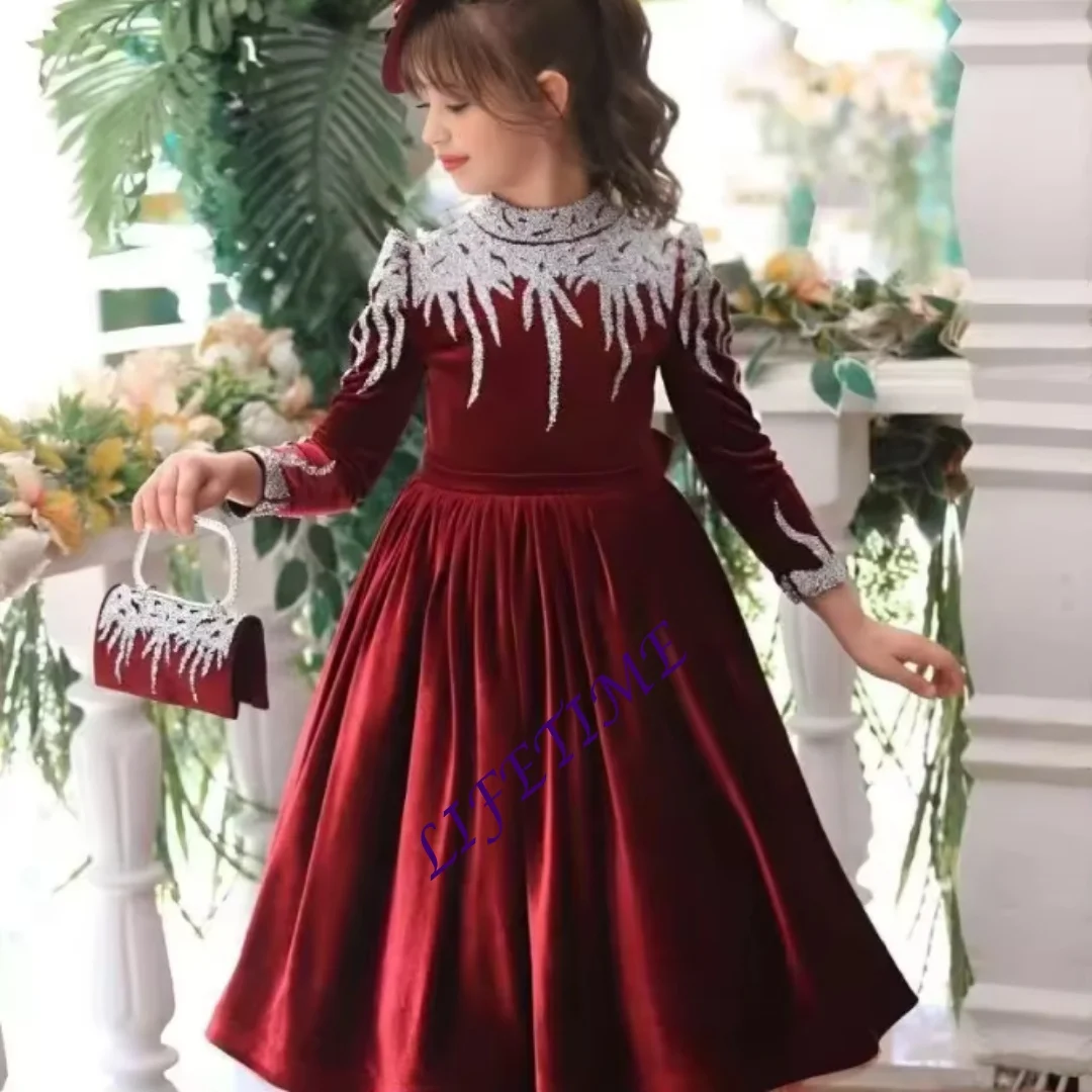 

Customized Red Flower Girl Dress For Wedding Glitter Satin Beading Long Sleeve Elegant Kids Birthday First Communion Gown