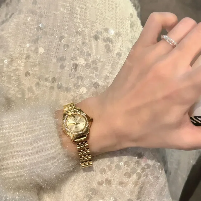 

Vintage Watch with Rhinestone Inlay Exquisite Gold Women's Bracelet Watch Suitable for Daily Wear, Dinner Party