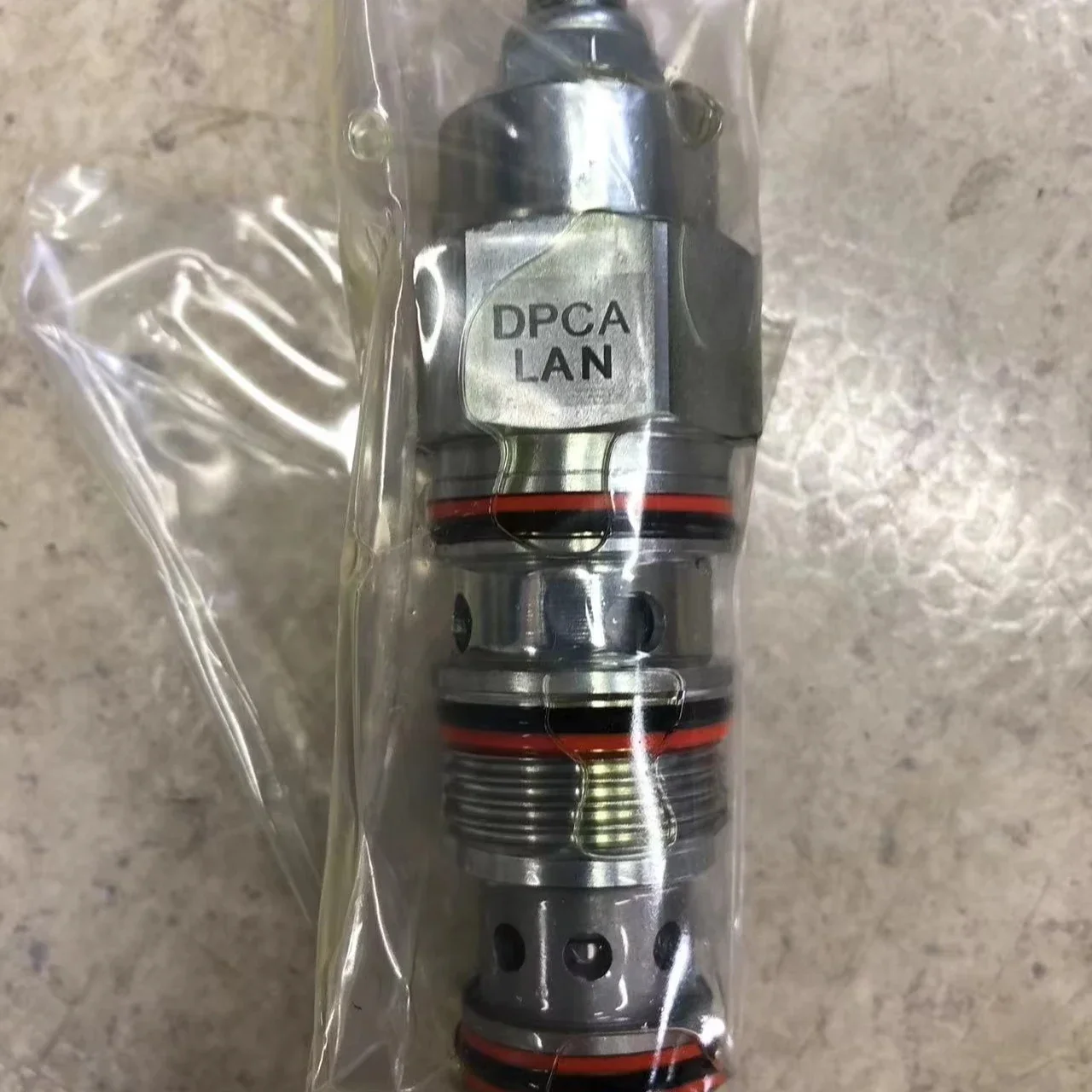 DPCALAN DPCA-LAN DPCA  SUN HYDRAULICS origin 2-way,pilot-operated directional valve with internal drain to port 3-normally open
