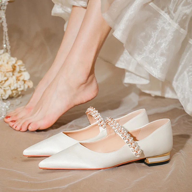 White Satin Wedding Shoes Pearl Ankle Strap Bride Dress Pumps Square Heel Safe Confort Pregnant Women Singer Flats Daily Wear