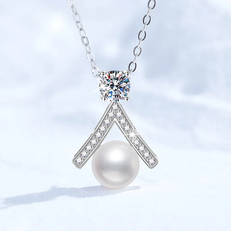 

Mozambique Stone Necklace Natural Freshwater Pearl Light Luxury High End Small Skirt Pendant Platinum PT95018k Gold Necklace