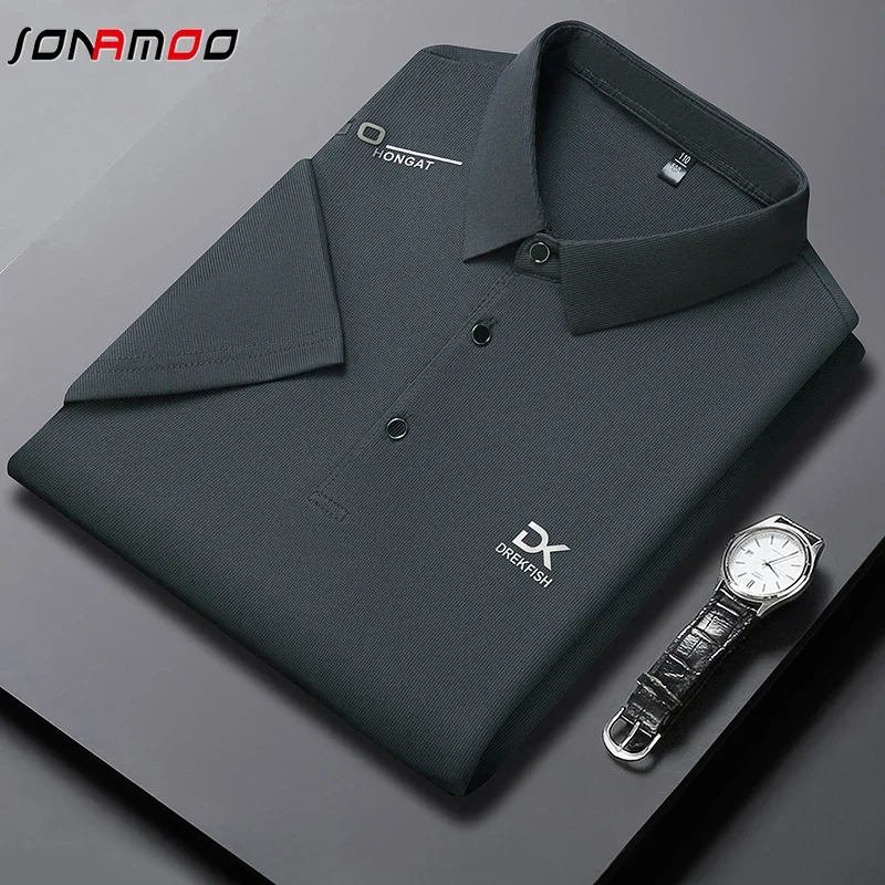 New Men's Business Casual Short Sleeved Shirt with Badge Solid Color Polo Shirt Fashionable Breathable Comfortable Versatile Top