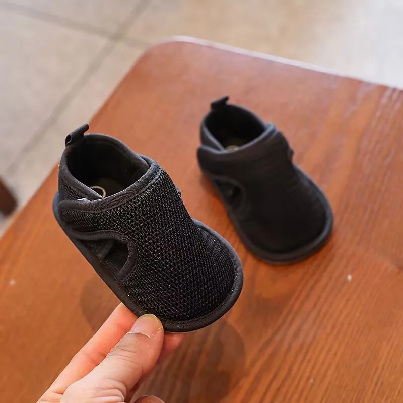 Summer 0-1 Year Old Male and Female Baby's Mesh Anti Slip Rubber Sole Breathable Hollow Baby Walking Shoes