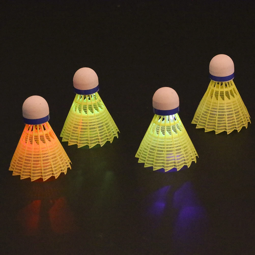 

4Pcs Luminous LED Badminton Durable Nylon Shuttlecocks Lighting Shuttlecock for Indoor Outdoor Sports (Random Color)