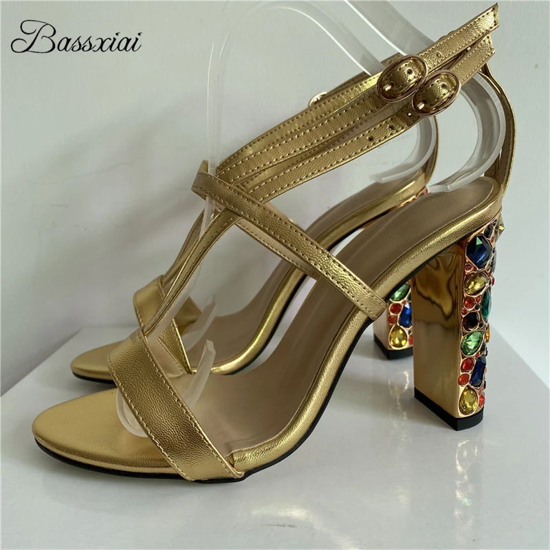 

Красочные босоножки на высоком каблуке со стразами, женские летние туфли в лаконичном стиле с узкими ремешками и ремешками для девочек