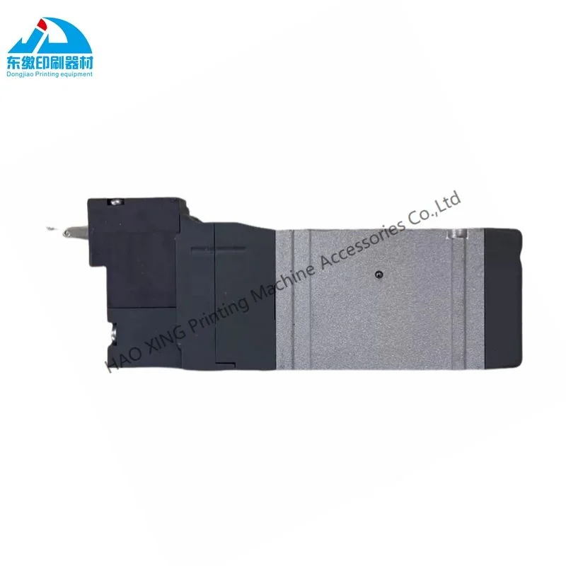 การพิมพ์อะไหล่เครื่องจักรสําหรับ Roland 700 Solenoid วาล์ว EN550-16-P53 Original Solenoid วาล์ว P000.305.P53