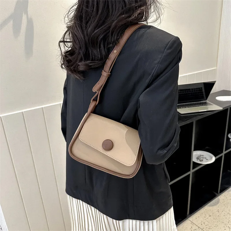 Korean Sweet Women Bag PU Leather Casual Panelled Soft Hasp Handbags Shoulder Bag Pures and Bags Crossbody Girls Bag Simple