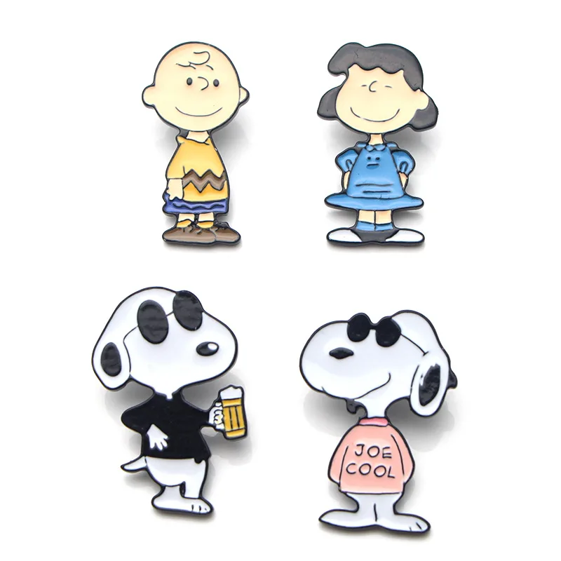 Мультяшная брошь Snoopy, милая аниме-фигурка, деревянная собака, металлический акриловый значок, одежда, противоскользящая эмалированная Шпилька, подарки для детей