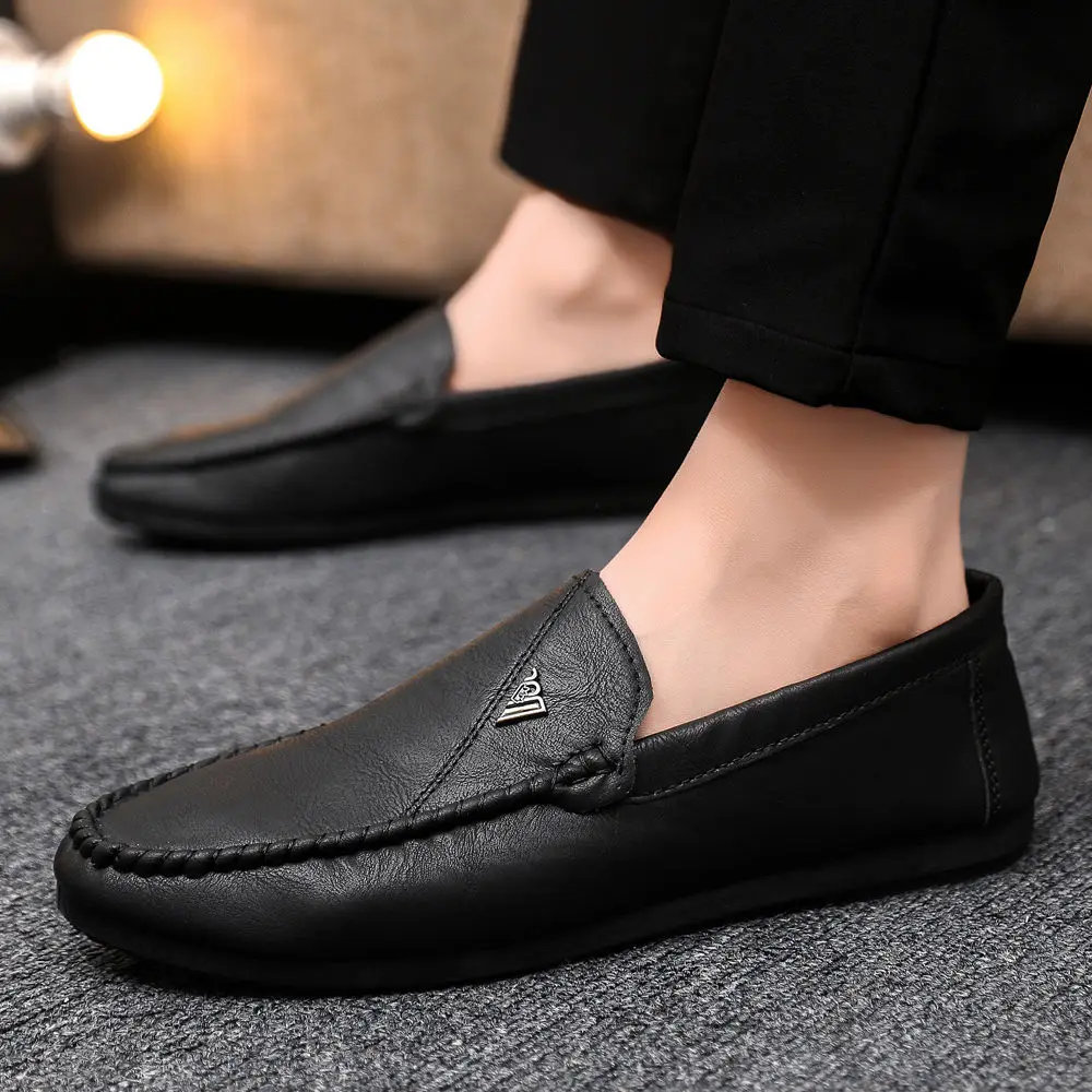 

Мокасины, черные легкие мужские повседневные туфли, размер 44, обычное, высокое качество, модная акция, летняя распродажа, новые мужские кожаные туфли