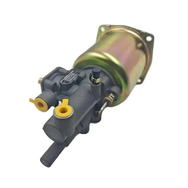 WG9725230042 Clutch Master Booster Cylinder  Operating for  Howo A7 truck  parts