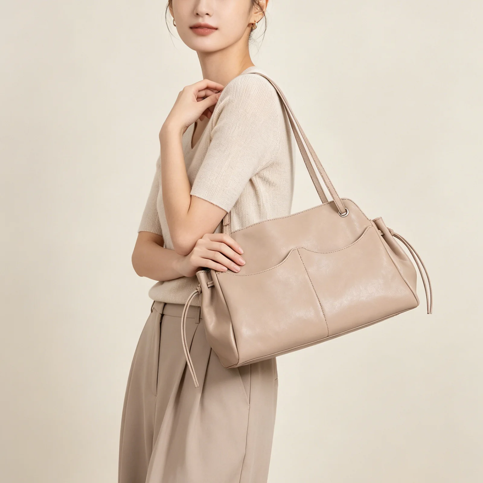 

High-quality Vegetable-tanned Leather Simple Casual Shoulder Bag Fashion Handbag Genuine Leather Lightweight Tote Bag For Women