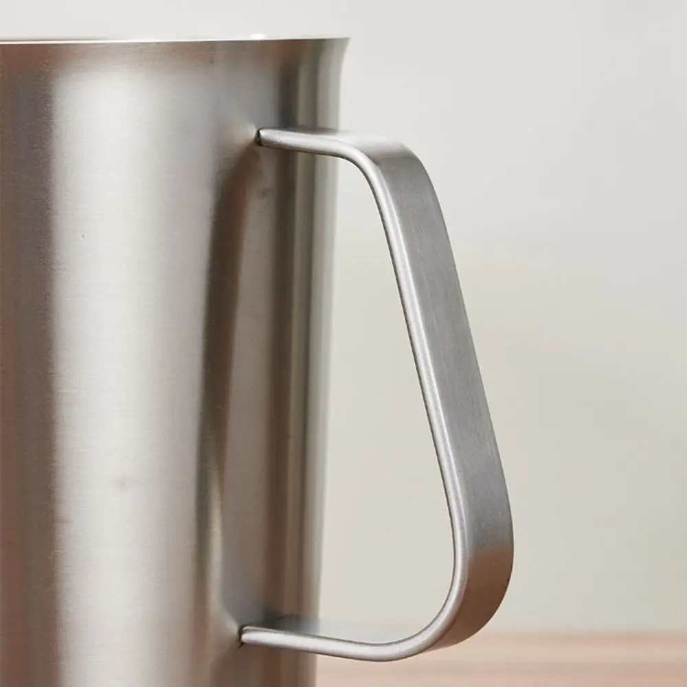 

Мерные чашки из нержавеющей стали 304, дизайн внутренней шкалы с крышкой, чашка для жидкого латте, утолщенные кружки для эспрессо большой емкости