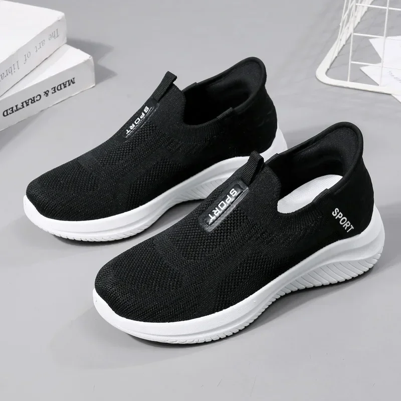 2024 Autumn/Winter New Sports Women's Shoes Soft soled Comfortable Casual Shoes Fashionable Versatile Single Shoes Breathable