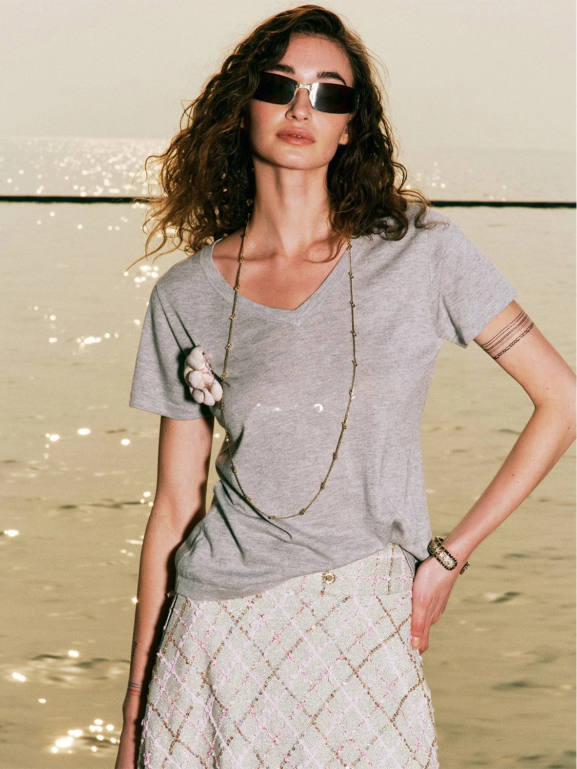 

Шелковая трикотажная футболка Blanini с V-образным вырезом и коротким рукавом, пятицветная, женская, повседневная, модная, весна-лето