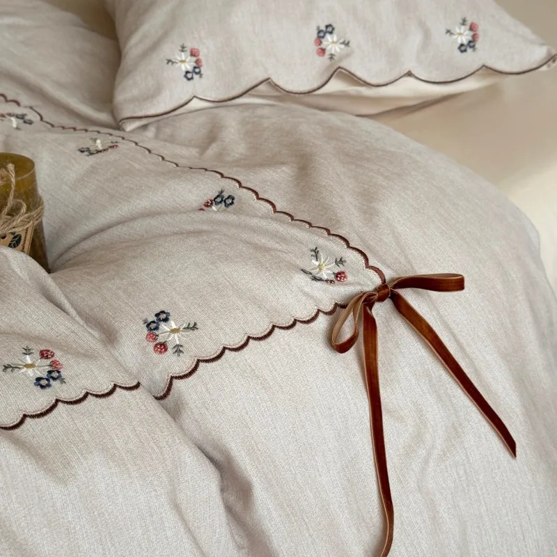 Light French Medieval Chenille Long-staple Cotton Abraded Four-piece Set Cotton Quilt Cover Bed Sheet Autumn and Winter Warm Kit