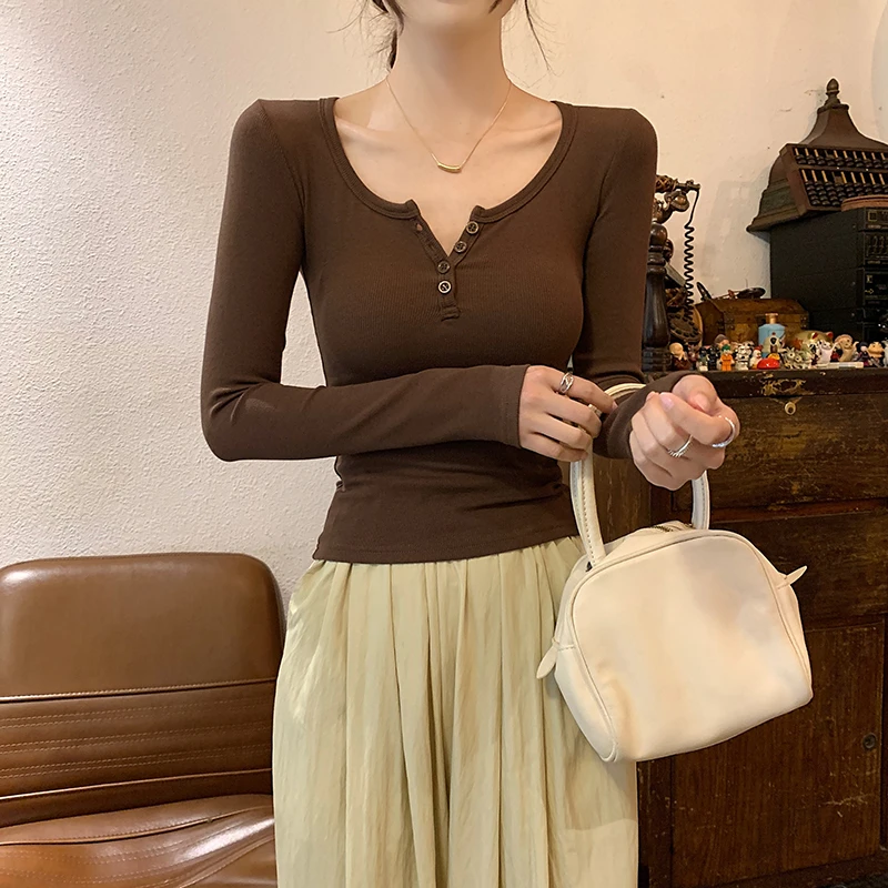 AOSSVIAO 2026 Herbst Damen T-Shirt Stilvolles Langarm-Shirt in Unifarbe mit O-Ausschnitt, schmal geschnittenes Basic-Top, vielseitiges Layering-Oberteil. – Detail 27