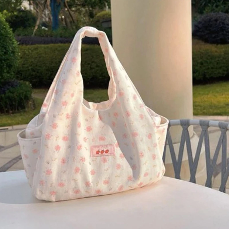 New High-Capacity Girl Printed Handbag With Casual And Versatile Tote