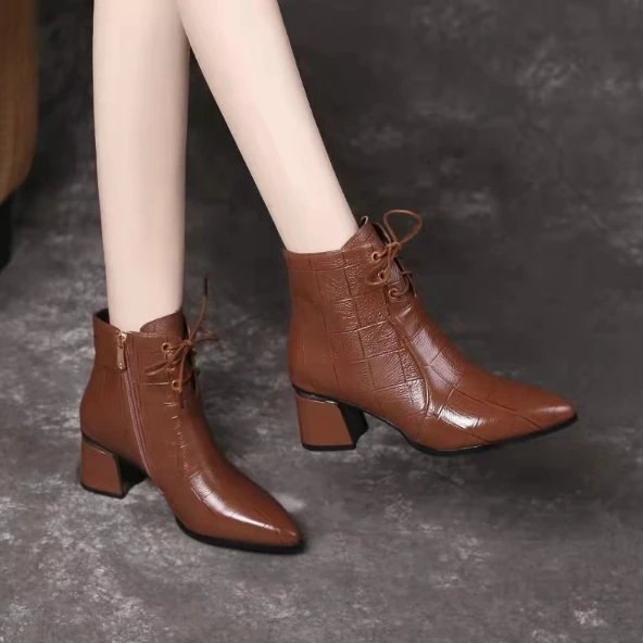 2024 New Designers Popular Style Autumn Winter Ankle Boots Women Western Boots Woman High Heel High Top Boots Feminimo