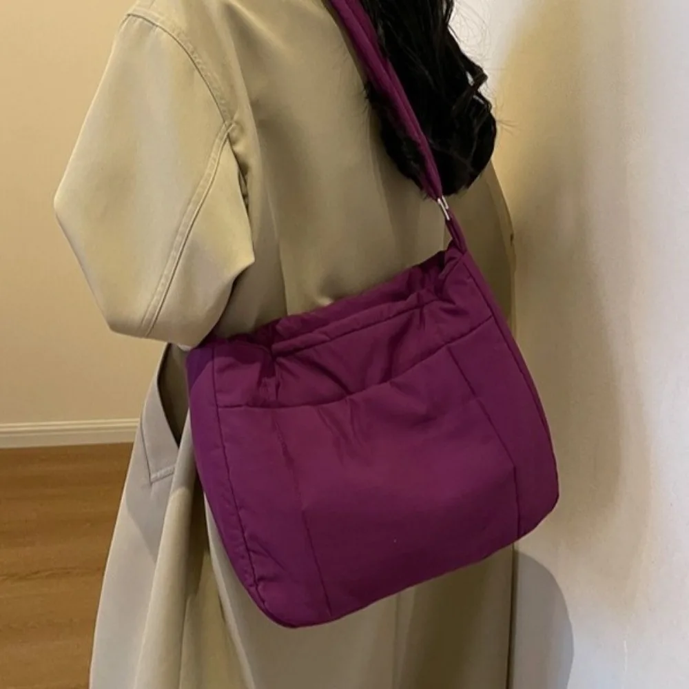 

Quilted Down Cotton Shoulder Bag Large Capacity Solid Color Puffy Bag Space Cotton Lightweight Cotton-padded Crossbody Bag Girls