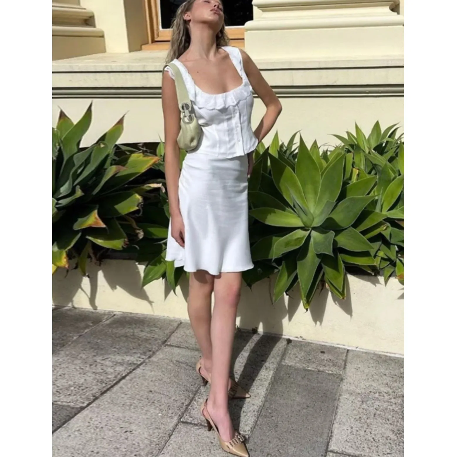 Bella Retro Low Waist mid Length Mermaid Skirt Lace Trim Casual Style Half Body Skirt for Women Summer Season H Type Loose Fit