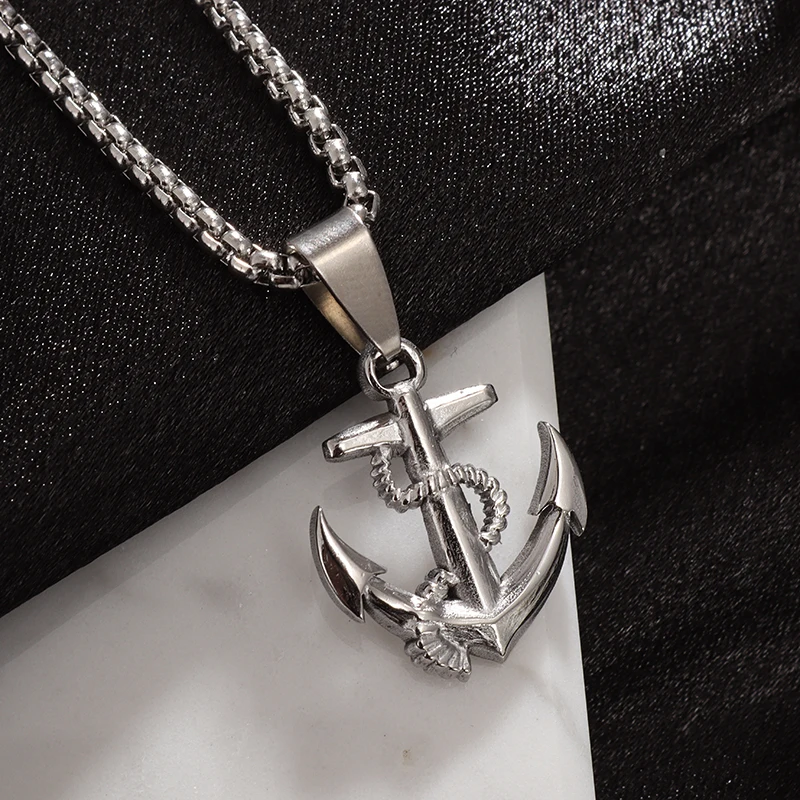 Creative Retro Pirates of The Caribbean Sailor Anchor Pendant Stainless Steel Necklace Men Women Trendy Hip Hop Street Jewelry