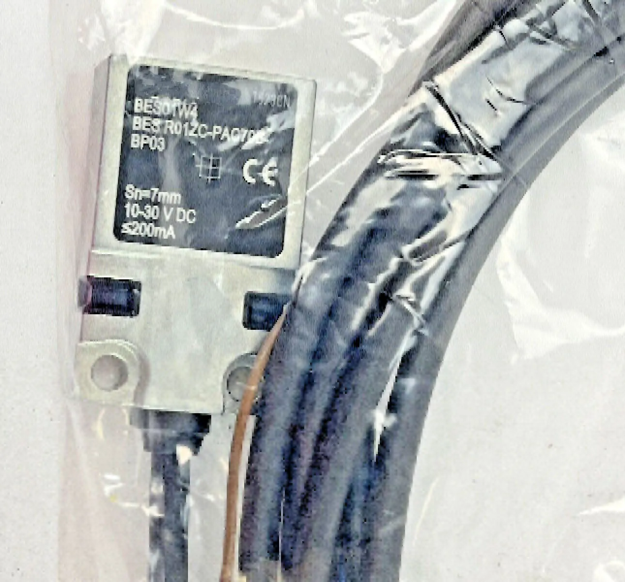 Novo BES01W4 BES R01ZC-PAC70B-BP03 Garantia de um ano