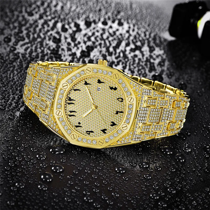 1pc / lot Men Hip Hop Diamond Luxury Brand Watches Fashion Alloy Band Golden Date Vintage Quartz Watch Montres de Marque de Luxe