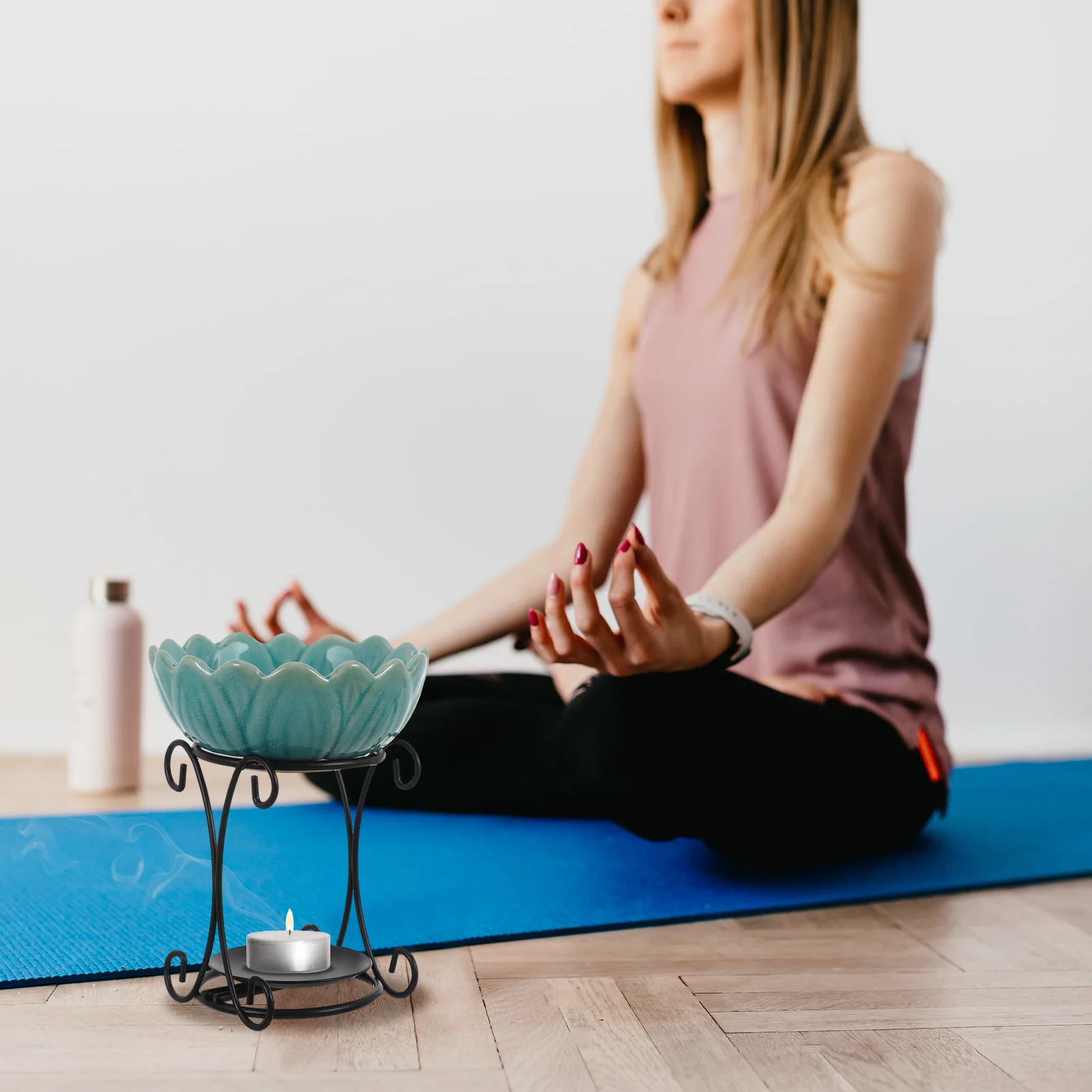 

Household Incense Burner Decorative Ceramic Censer Desktop Holder Essential Oil Retro Aromatherapy Accessory Delicate