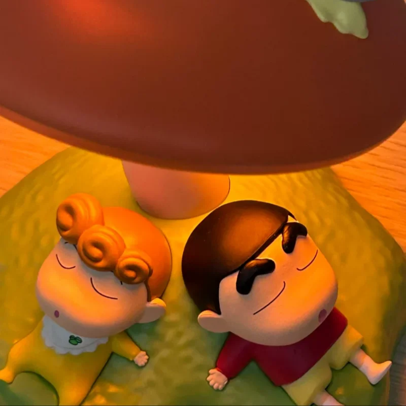 تلوين شينشان لطيف Kawaii الكرتون الفطر مصباح نيني الفطر النوم ليلة ضوء أنيمي الأجهزة الطرفية الحلي أفكار سطح المكتب هدية