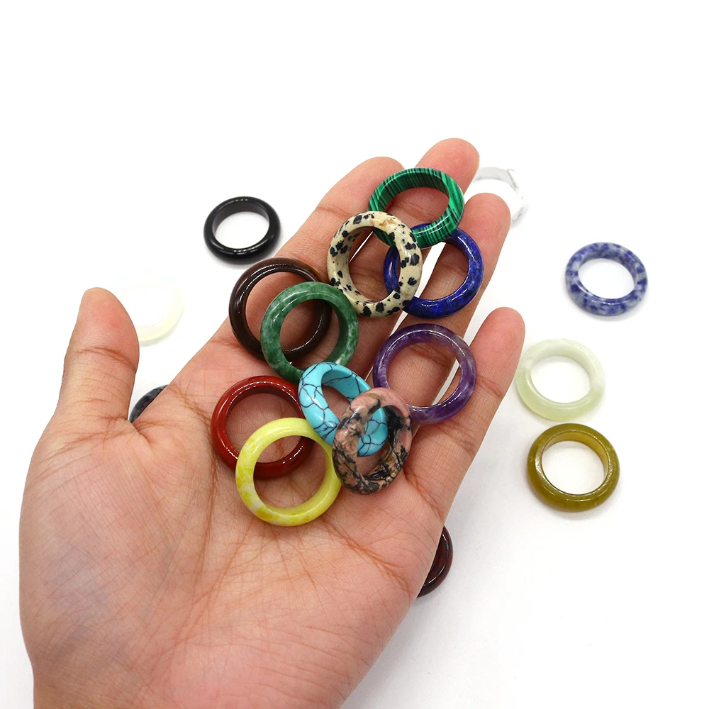 【セール中】1pc 天然水晶瑪瑙リング翡翠ターコイズ可憐な指ソリッドリング女性のファッションミニマリストチャームジュエリーカップルギフト