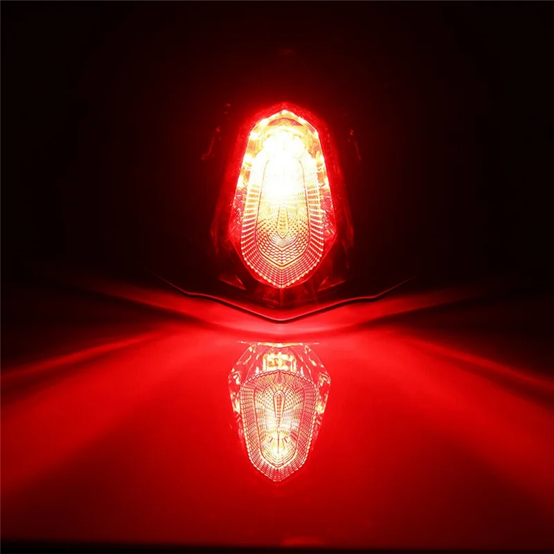 

Authentic Car Rear Tail Brake Lamp LED Taillight For Tmax 530 560 DX/SX TMAX530 TMAX560 T-MAX 2017-2021 Led Light