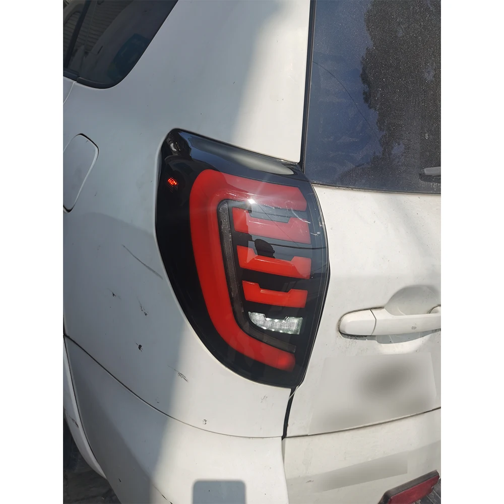 إشارة انعطاف متتابعة لسيارة Toyota RAV4 2009-2012 مصباح ليد خلفي مع مجموعة مصابيح خلفية تلقائية للرسوم المتحركة الديناميكية