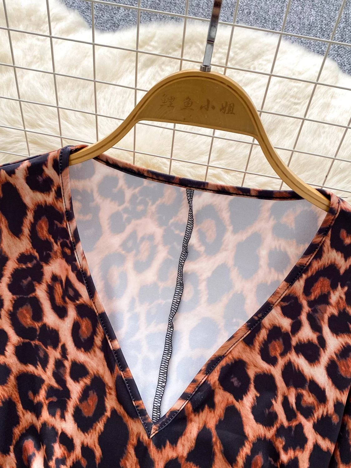 Foamlina Long Sleeve Leopard Print Playsuit Women 2025 Fall Fashion V Neck Slim Stretch One Piece Rompers Female Casual Outfit