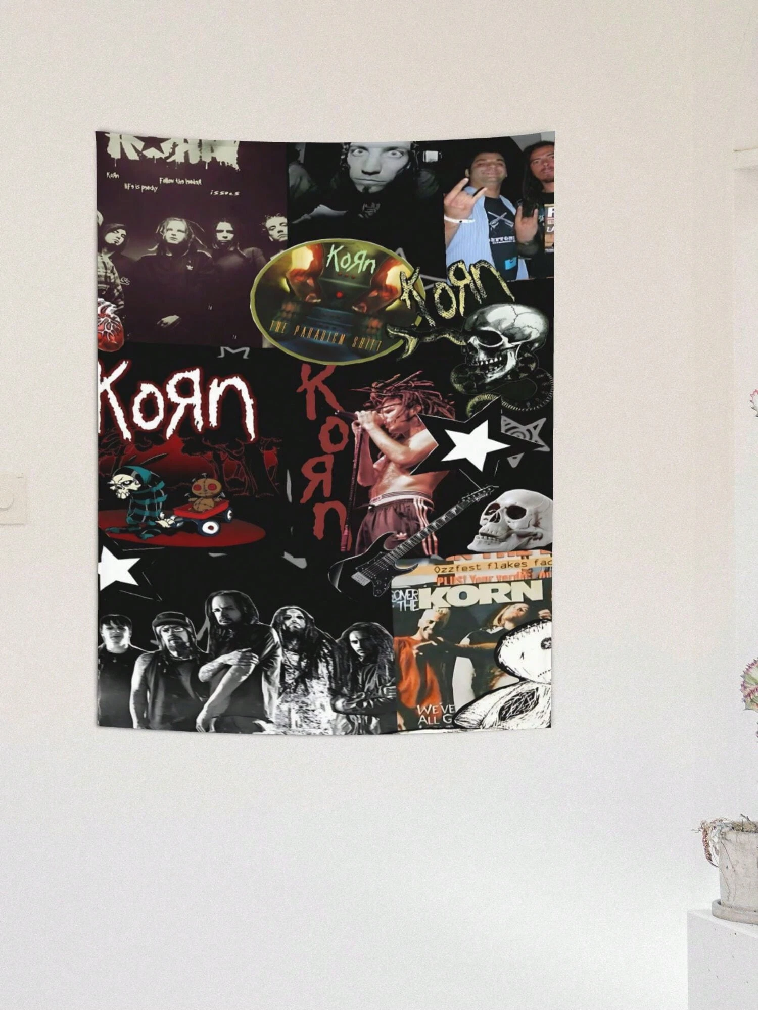 Ko Rn Tapestry, Wal…