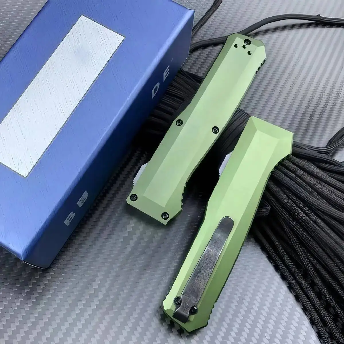 

New 4700FE OTF Direct Jump Aviation Aluminum EDC Tool