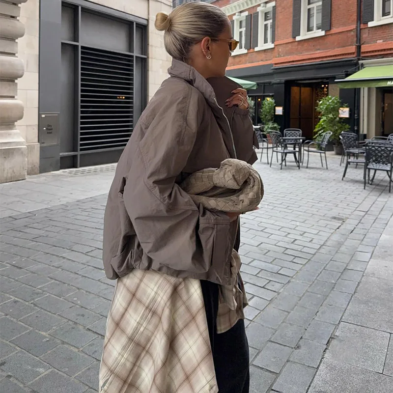 

Повседневное короткое хлопковое пальто с воротником-стойкой для женщин, свободная куртка на молнии с длинными рукавами, новинка 2023 года, осенняя женская модная уличная верхняя одежда