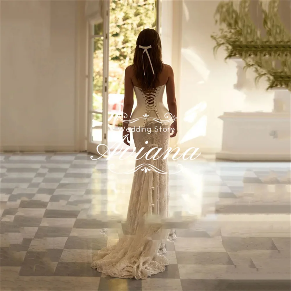 

Aviana Customized Luxury Mermaid Wedding Dress Lace Embroidery Sweep Tain Strapless Corset Sleeveless Sweetheart Appliques 2025
