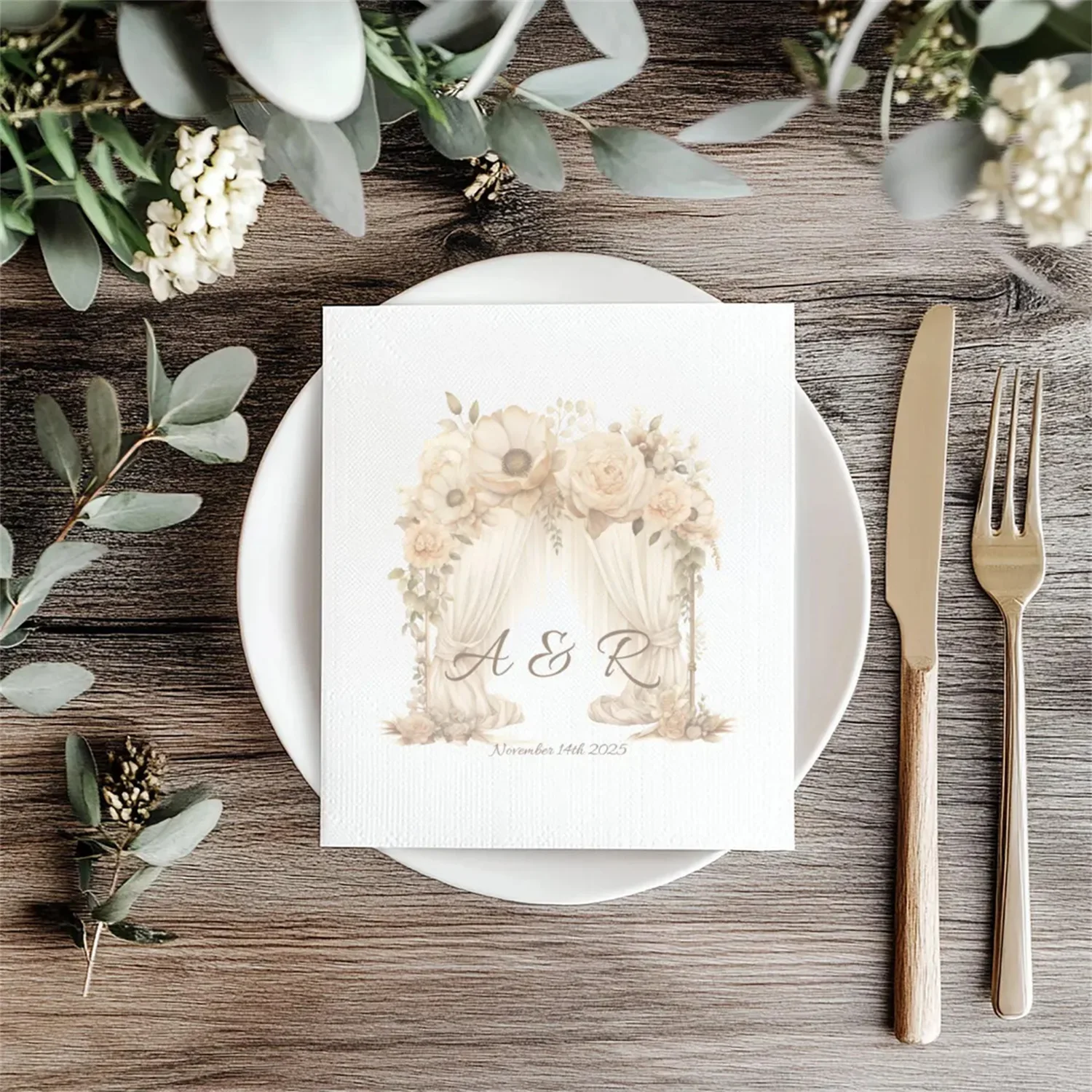 イニシャル付きのパーソナライズされたウェディングナプキン,レセプション用のカスタムカクテルナプキン,50個