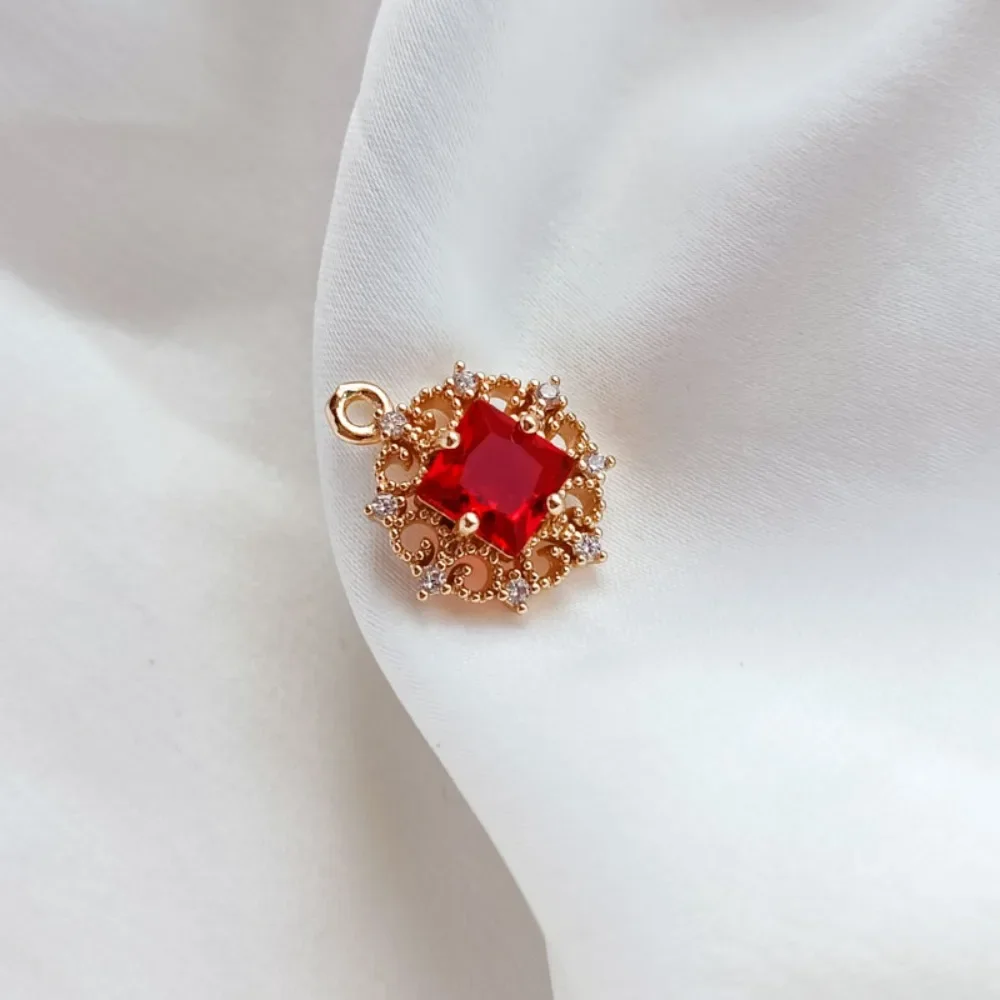 

Accessory 14K Gold-plated, Zircon Inlaid, Kudzu Red, Chinese Knot, Lace Pendant, Handcrafted DIY Pendant Accessory