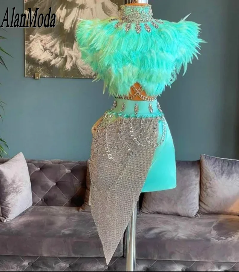 Luxury Feathers Cocktail Dresses High Neck Rhinstone Short Porm Gowns Metal Chain Design Birthday Party Outfit Customized