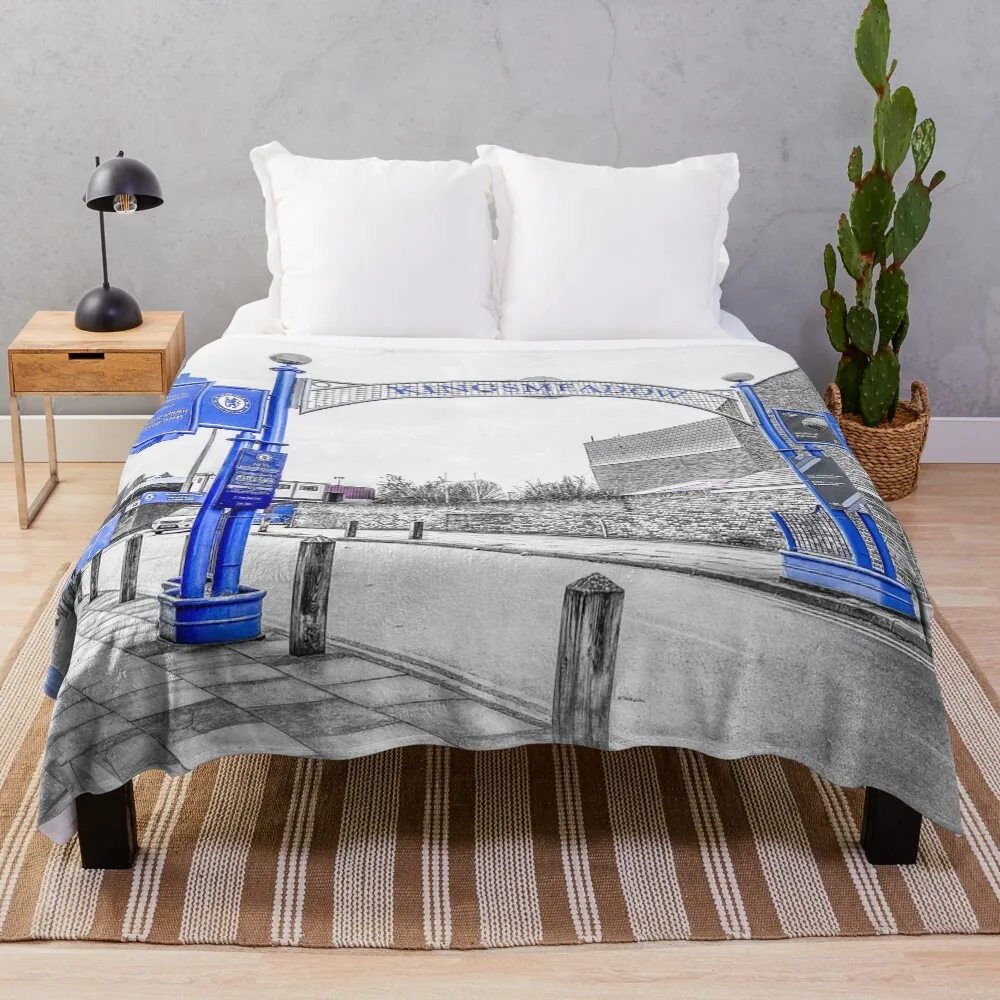 

Kingsmeadow Throw Blanket Durable Warm Blanket for Daily Home Use